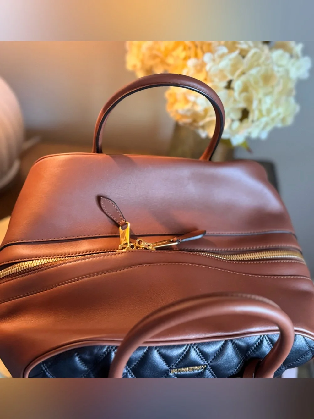 Burberry cube Leather Satchel !